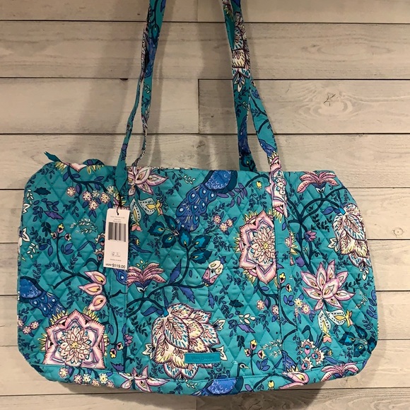 Vera Bradley Handbags - ‼️FIRM‼️ NWT Vera Bradley large duffel bag peacock garden